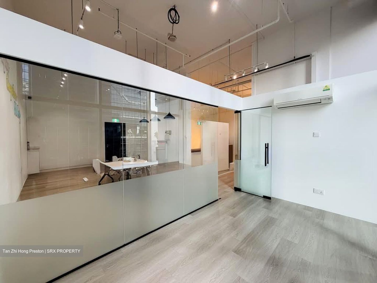 Tahir Building (D1), Office #566911571